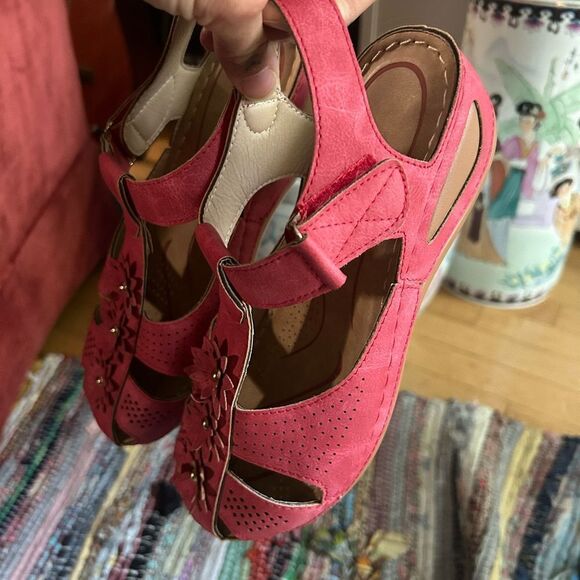 Elegant Pink Floral Women's Sandals Size 39/8 - Picture 11 of 16